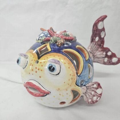 Lampada pesce traforata